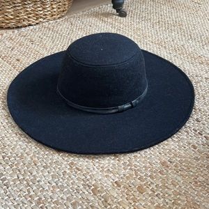 Black Felt Wide Brim Hat